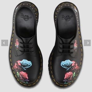 1461 Rose Bex Dr martens